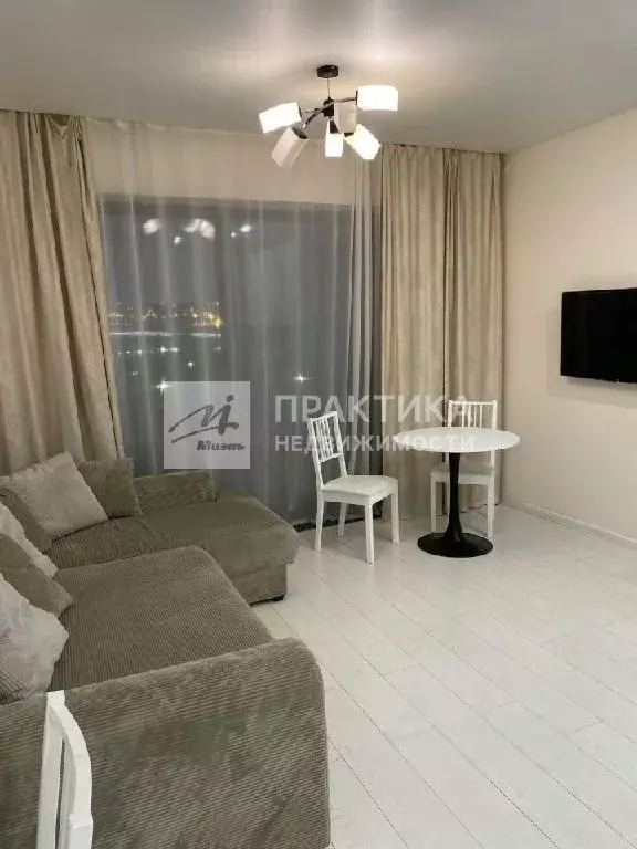 Продается 1-комнатная квартира - Фото 1