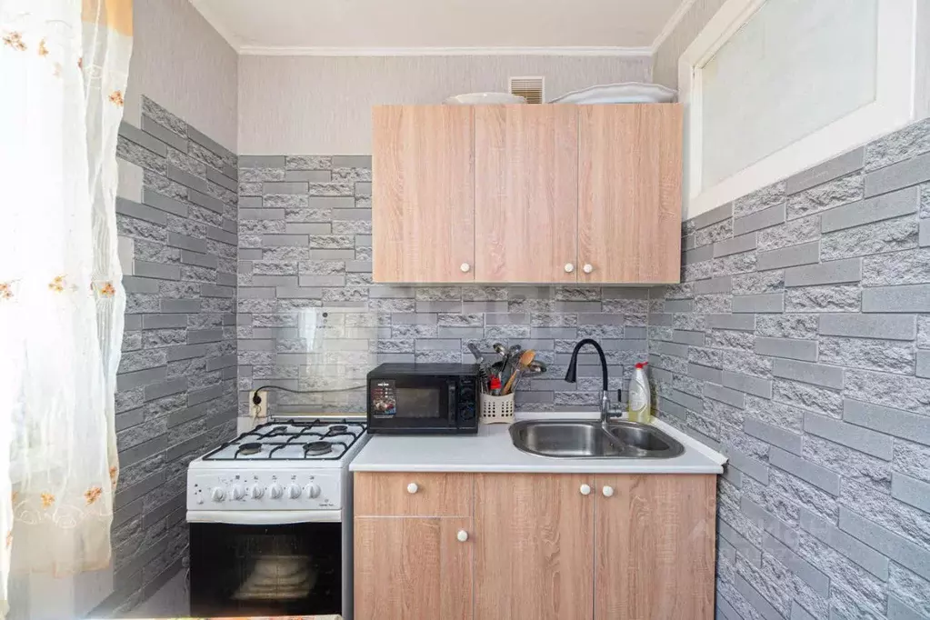 2-к кв. Севастополь ул. Вакуленчука, 21 (45.7 м) - Фото 0