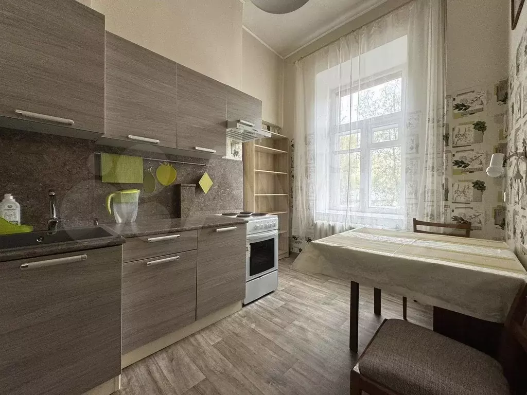 2-к. квартира, 60 м, 2/6 эт. - Фото 0