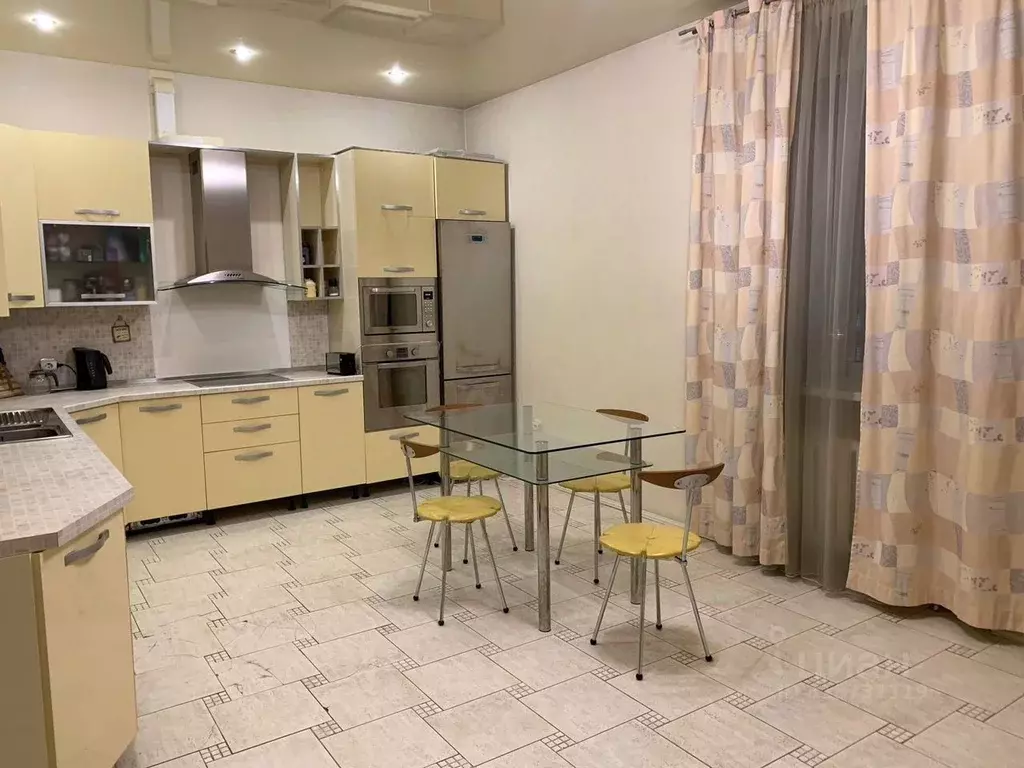 4-к кв. Тюменская область, Тюмень ул. Хохрякова, 10 (132.0 м) - Фото 1