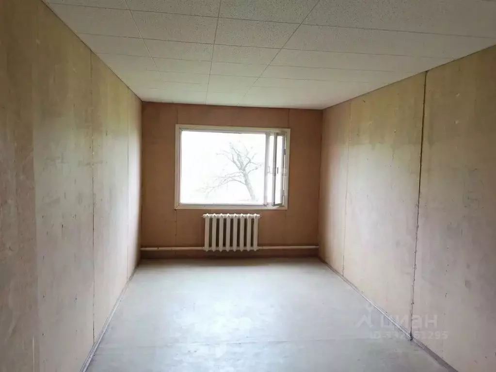Офис в Удмуртия, Алнашский район, д. Кузюмово ул. Азина, 3 (340 м) - Фото 2
