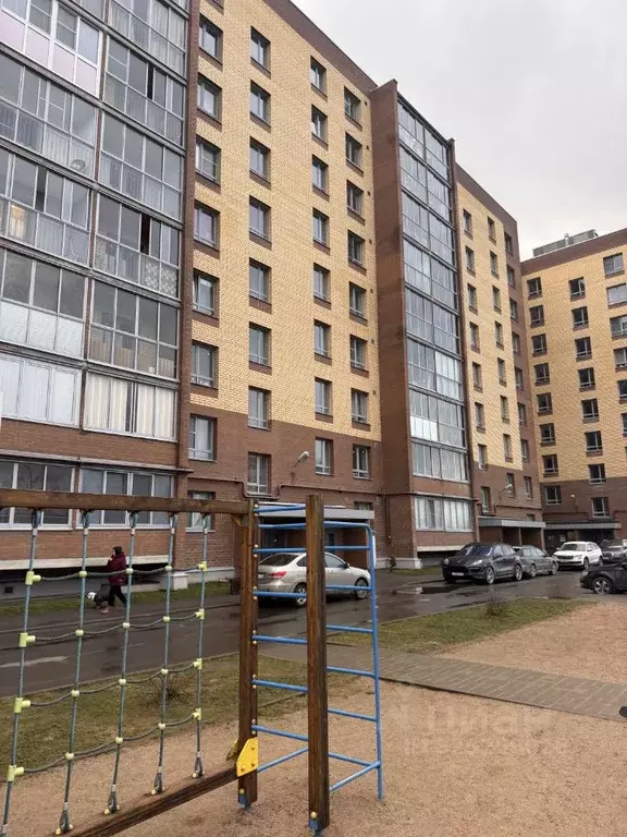 2-к кв. Новгородская область, Великий Новгород Хутынская ул., 17 (72.0 ... - Фото 1