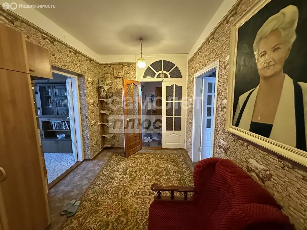 Дом в Михайловск, улица Ишкова (190 м) - Фото 1