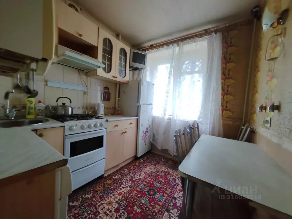 2-к кв. Саратовская область, Саратов Ипподромная ул., 15 (50.0 м) - Фото 0