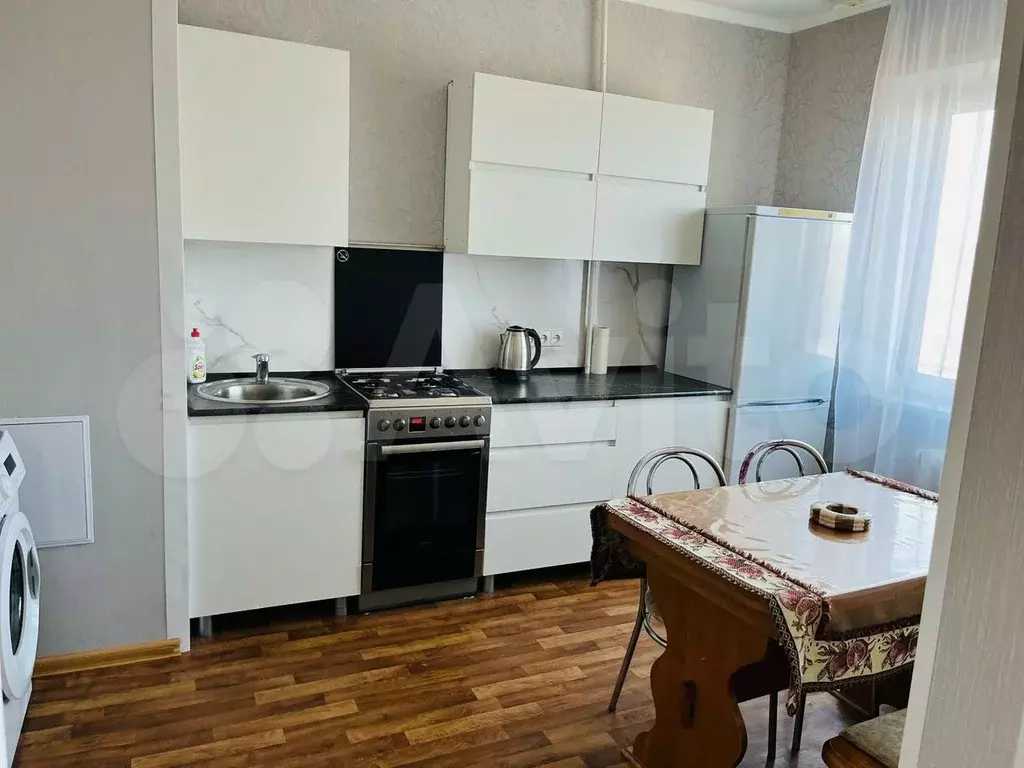3-к. квартира, 63 м, 4/9 эт. - Фото 1