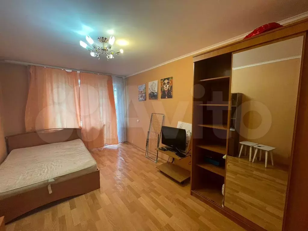 1-к. квартира, 38 м, 6/8 эт. - Фото 1