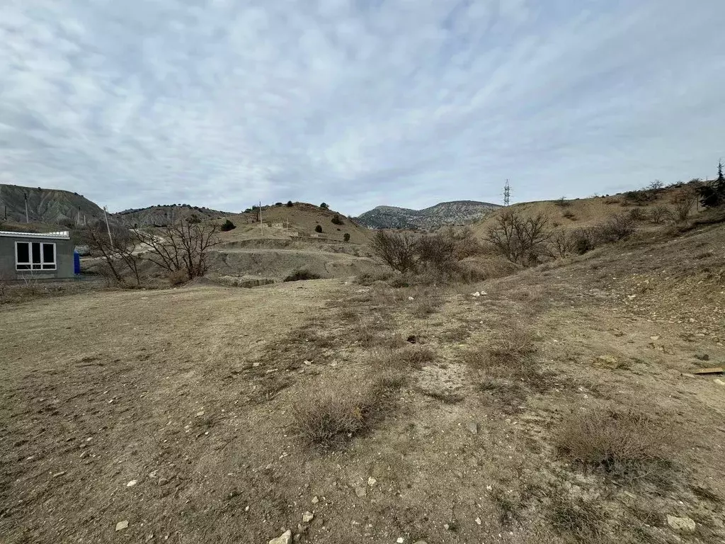 Участок в Крым, Судак городской округ, с. Миндальное  (5.3 сот.) - Фото 1