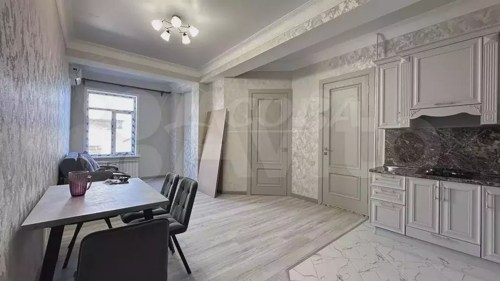 2-к. квартира, 50 м, 2/4 эт. - Фото 1