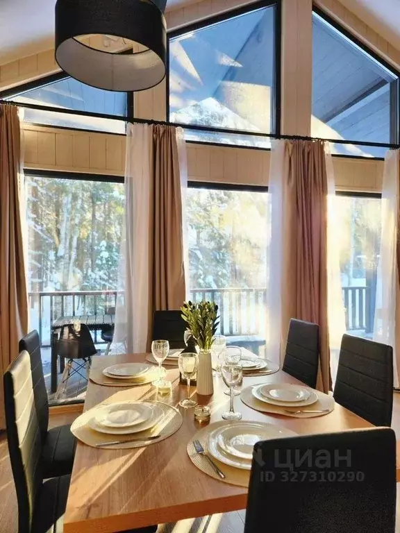 Дом в Ленинградская область, Всеволожский район, Токсовское городское ... - Фото 1