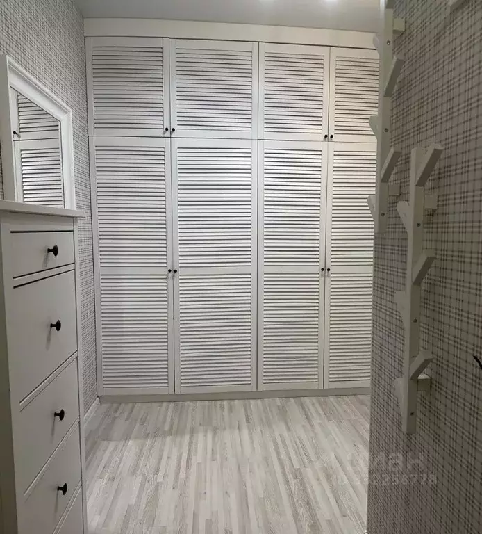 3-к кв. Астраханская область, Астрахань ул. Савушкина, 6к8 (67.5 м) - Фото 1