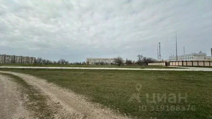 Участок в Крым, Армянск ул. Симферопольская, 12 (100.0 сот.) - Фото 1