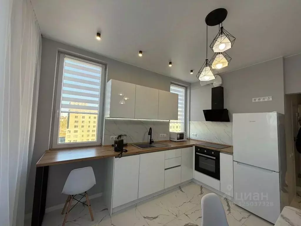 1-к кв. Крым, Симферополь просп. Александра Суворова, 21 (38.0 м) - Фото 1