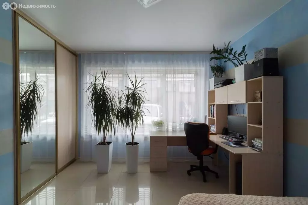 3-комнатная квартира: микрорайон Изумрудный, Рябиновая улица, 7 (79 м) - Фото 2