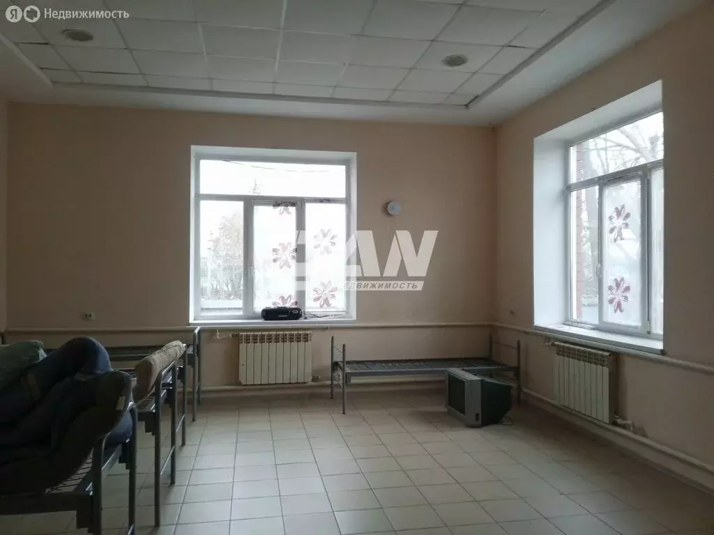 Помещение свободного назначения (200 м) - Фото 2