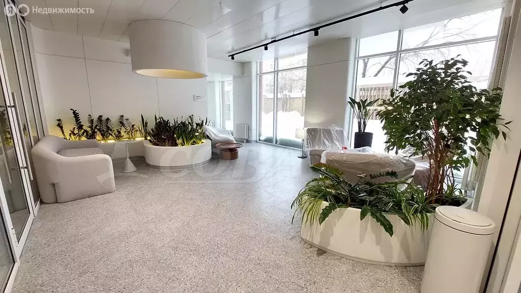 Квартира-студия: Тюмень, Первомайская улица, 8 (69.7 м) - Фото 2