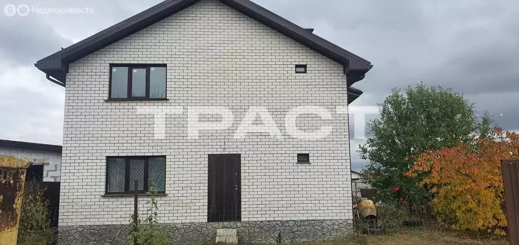 Дом в село Чертовицы, Сельская улица, 12 (136 м) - Фото 1