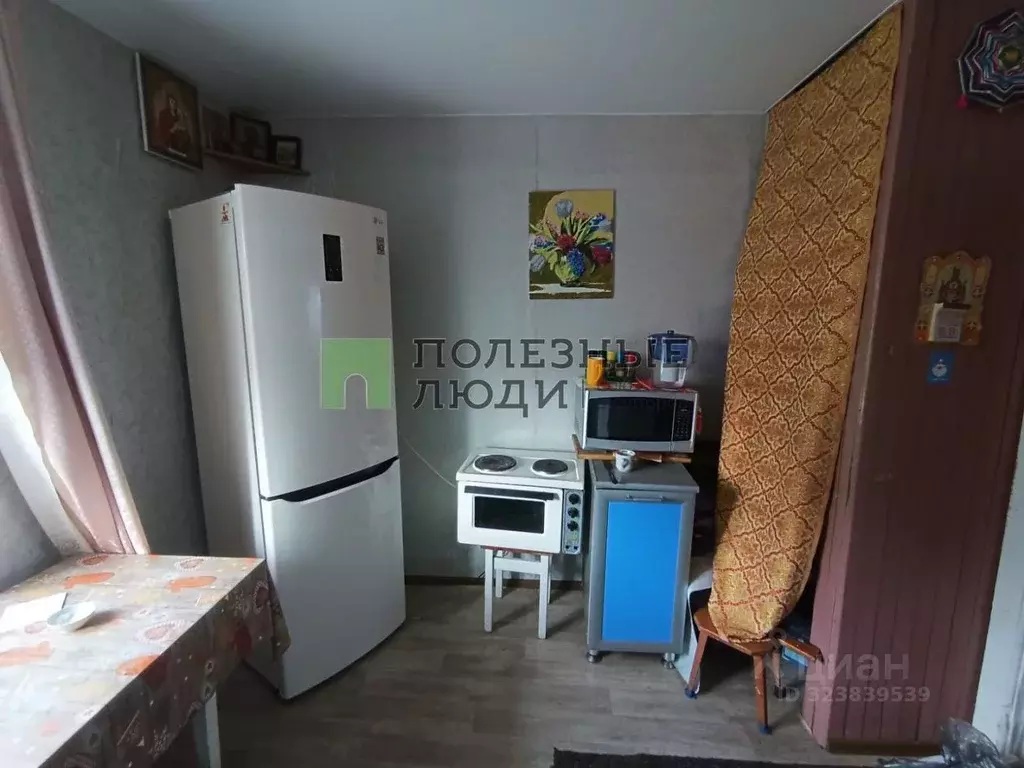 Дом в Красноярский край, Большемуртинско-Сухобузимский округ, с. ... - Фото 2