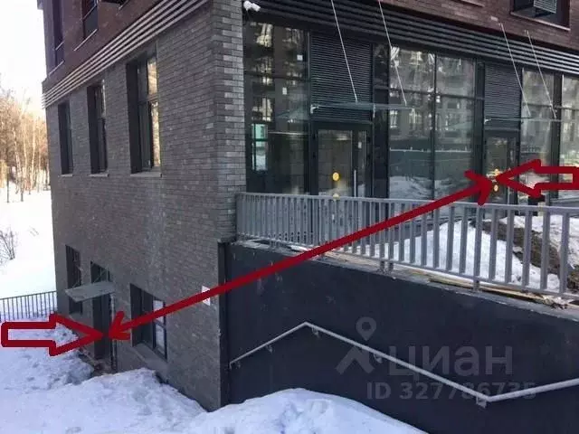 Помещение свободного назначения в Москва бул. Скандинавский, 14 (153 ... - Фото 1