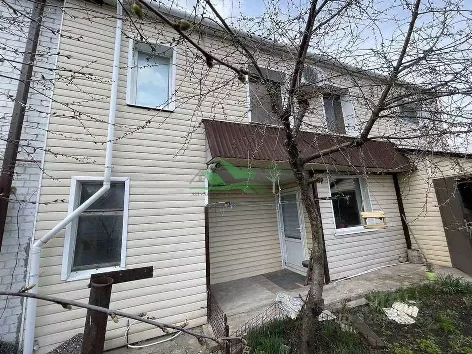 Дом в Белгородская область, Белгород ул. Апанасенко, 20/1 (84 м) - Фото 1