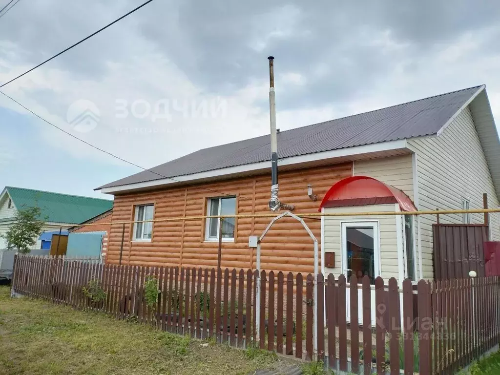 Дом в Чувашия, Вурнары пгт ул. Апнерка, 15 (67 м) - Фото 1