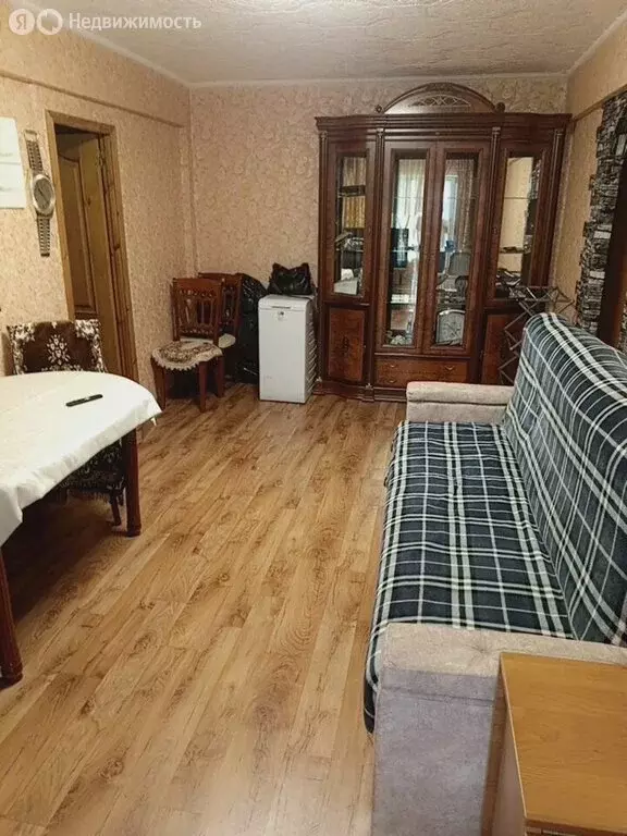 4-комнатная квартира: Новомосковск, улица Трудовые Резервы, 65А (60 м) - Фото 1