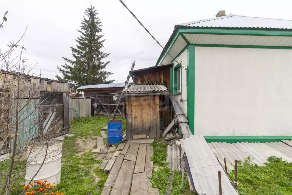 Дом в Тюменская область, Исетский муниципальный округ, с. Солобоево ... - Фото 1