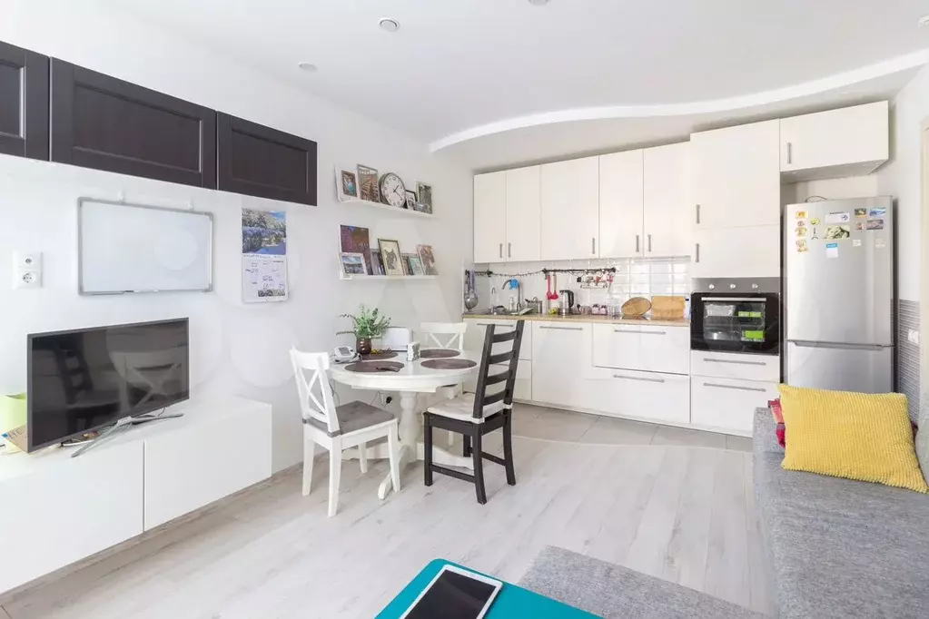 2-к. квартира, 70 м, 2/5 эт. - Фото 1