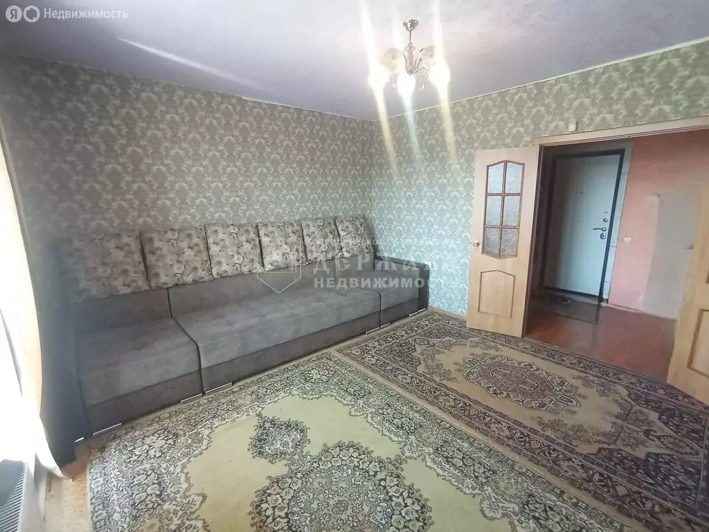 2-комнатная квартира: Ленинск-Кузнецкий, улица Суворова, 12А (52.5 м) - Фото 1