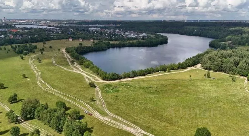 Участок в Московская область, Щелково Кожинский Берег кп, 122 (9.03 ... - Фото 0