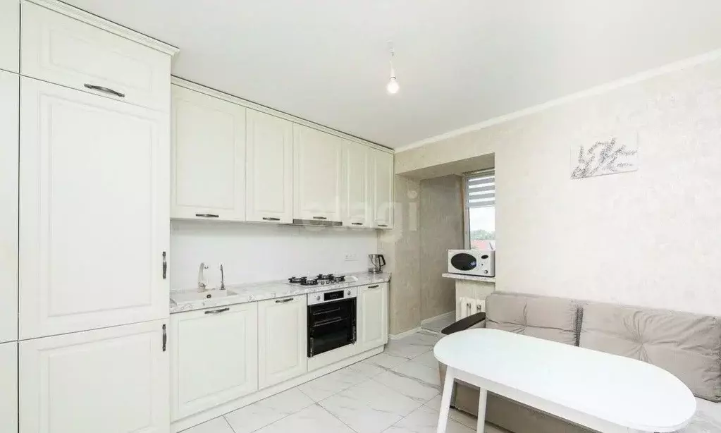 2-к кв. Калининградская область, Калининград ул. Осипенко, 6 (60.0 м) - Фото 1