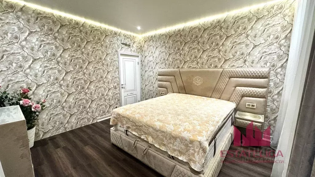 3-к кв. Московская область, Красногорск ул. Липовой Рощи, 6к2 (80.0 м) - Фото 1