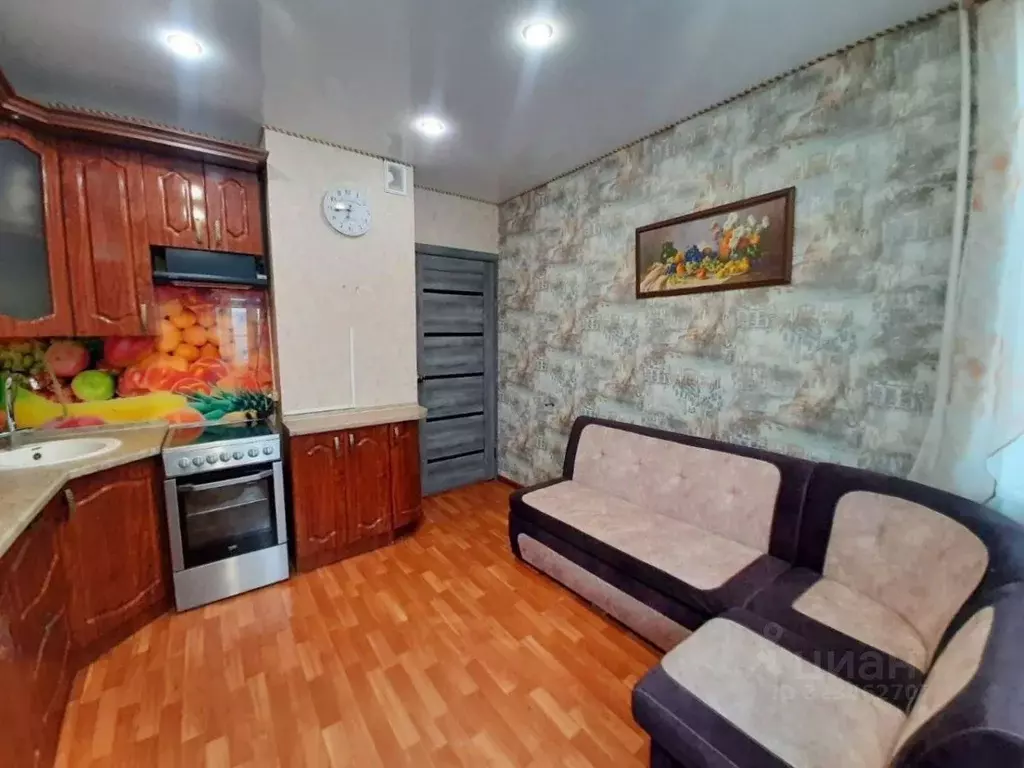 2-к кв. Курская область, Курск просп. Вячеслава Клыкова, 85 (56.4 м) - Фото 2