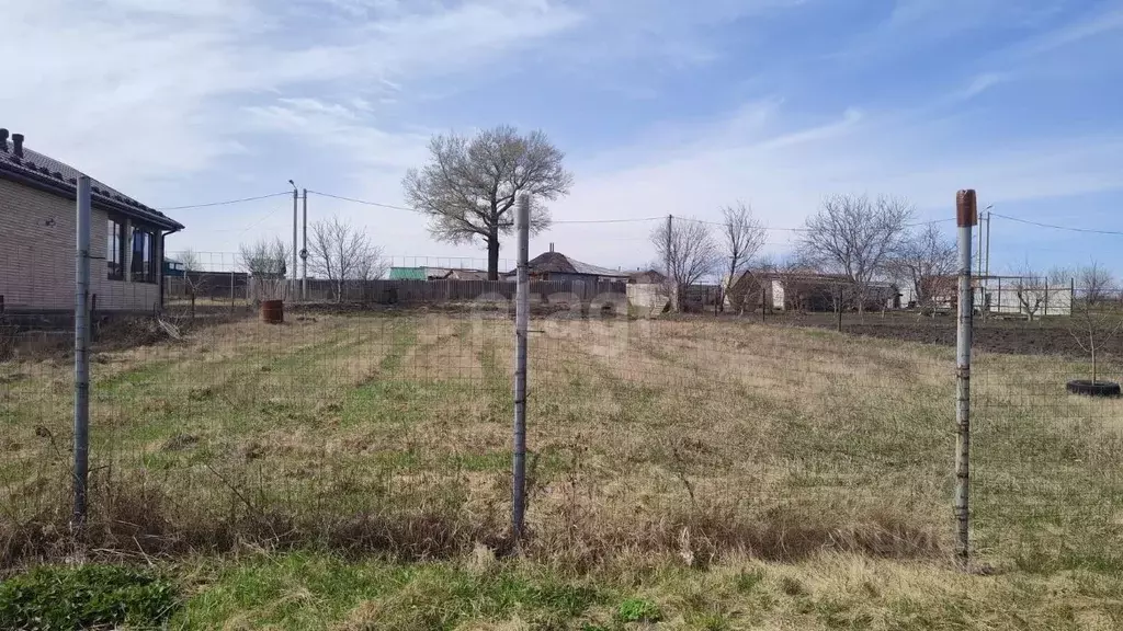 Участок в Белгородская область, Губкинский городской округ, с. Теплый ... - Фото 1