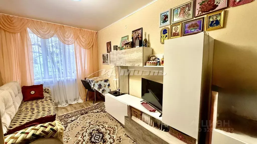 2-к кв. Крым, Симферополь ул. Баррикадная, 70 (56.2 м) - Фото 1