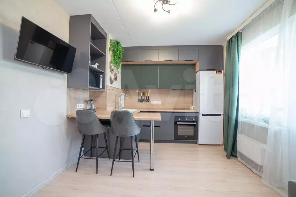 1-к. квартира, 40 м, 10/28 эт. - Фото 0