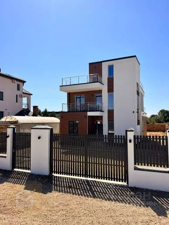 Дом в Крым, Евпатория городской округ, Заозерное пгт ул. Тенистая, 2 ... - Фото 2