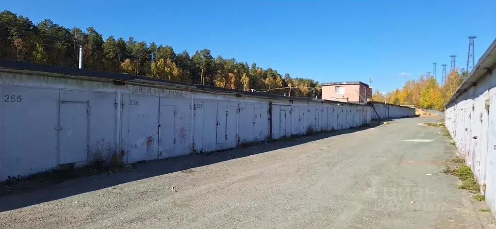 Гараж в Свердловская область, Екатеринбург ул. Народного Фронта, 103 ... - Фото 1
