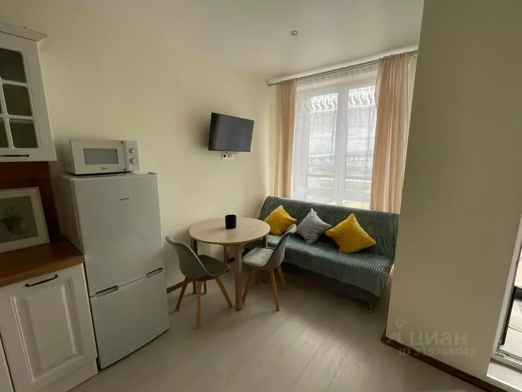 Студия Санкт-Петербург бул. Головнина, 3к1 (27.0 м) - Фото 1