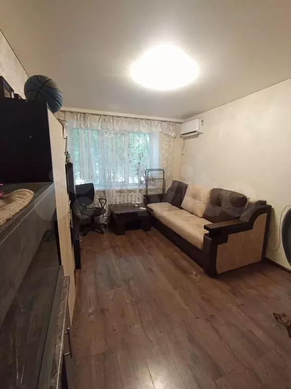 3-к. квартира, 55 м, 1/5 эт. - Фото 0