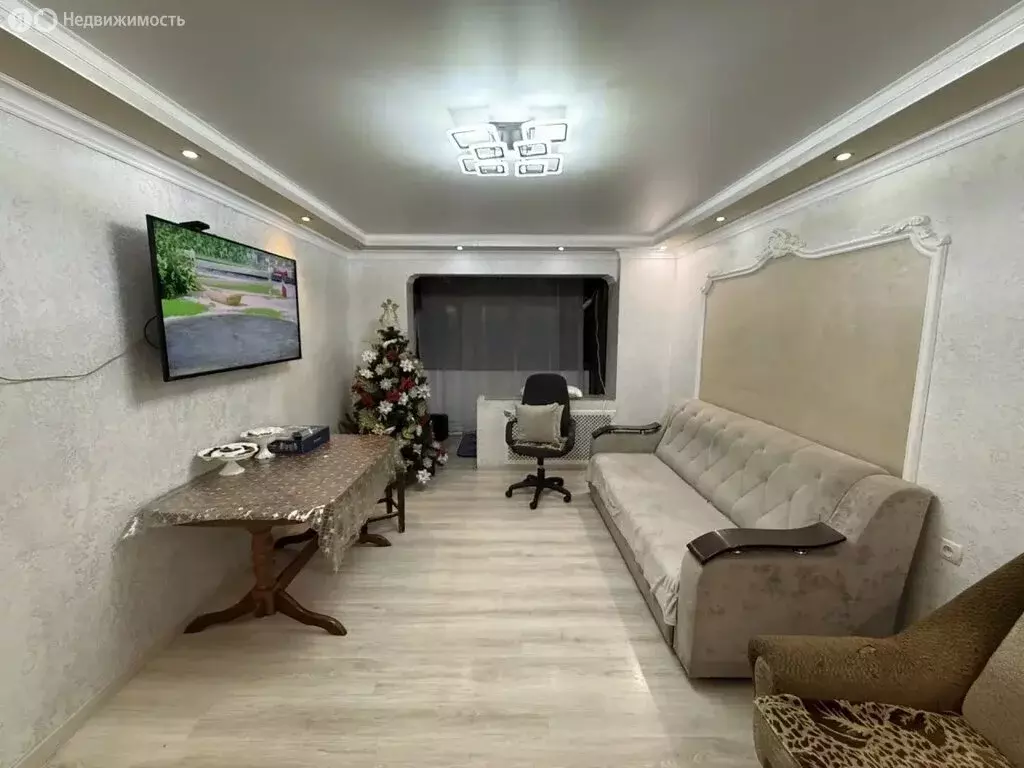 3-комнатная квартира: Кисловодск, улица Героев Медиков, 11 (70 м) - Фото 2