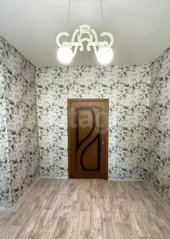 3-к кв. Смоленская область, Ярцево Первомайская ул., 24 (58.2 м) - Фото 1