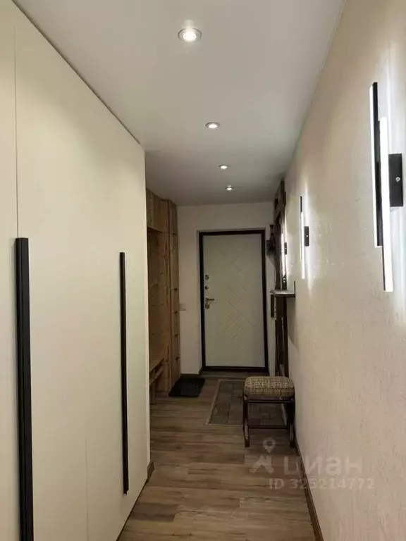 3-к кв. Новосибирская область, Новосибирск ул. Крылова, 71/1 (65.0 м) - Фото 2