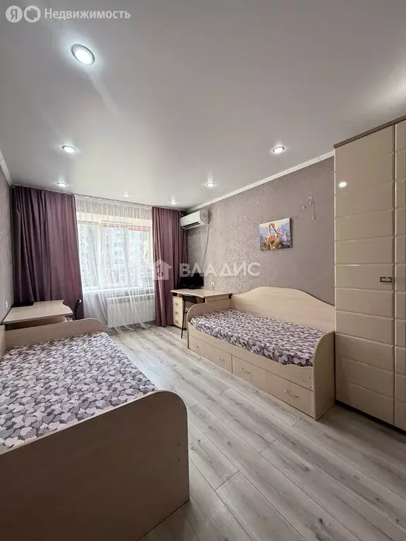 3-комнатная квартира: Октябрьский, проспект Ленина, 75А (73.5 м) - Фото 1