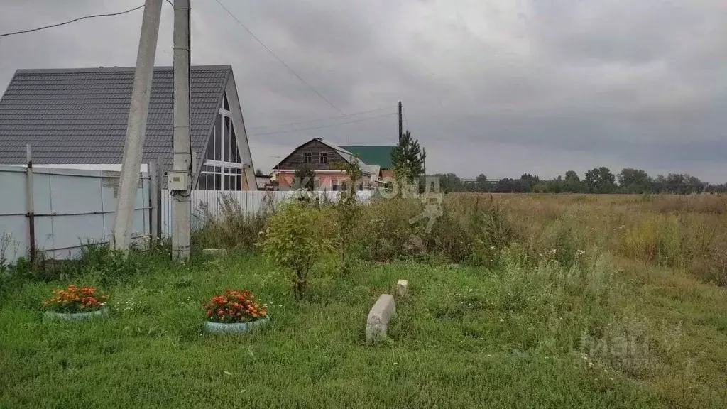 Дом в Новосибирская область, Бердск ул. Владлена Бирюкова (65 м) - Фото 1