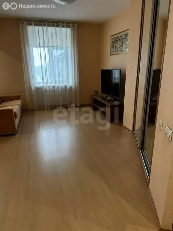 Квартира-студия: Омск, проспект Мира, 50 (42 м) - Фото 2