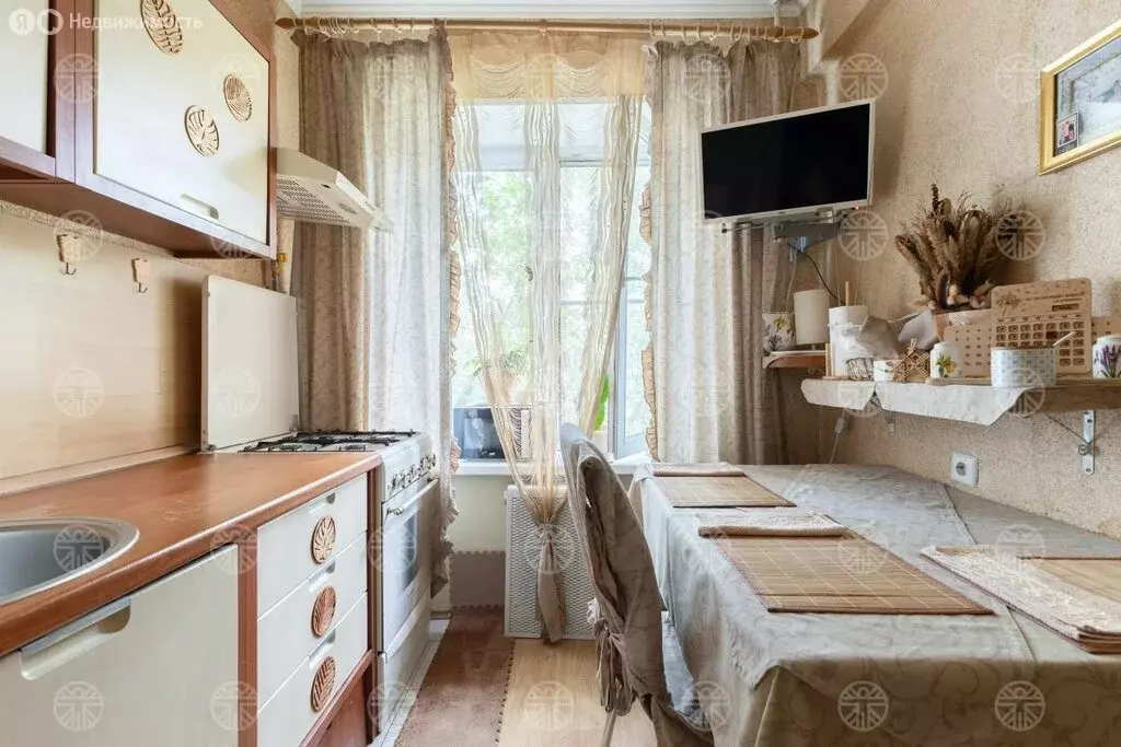 3-комнатная квартира: Москва, улица Кашёнкин Луг, 9 (53 м) - Фото 2