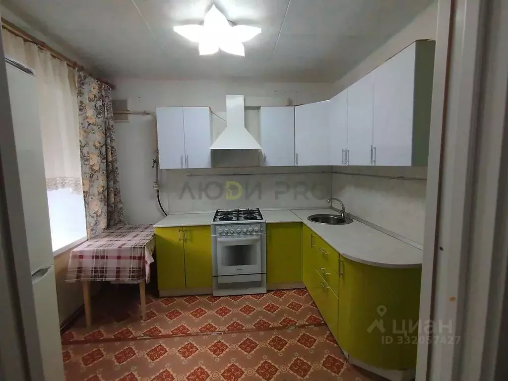 2-к кв. Башкортостан, Уфа Первомайская ул., 91 (41.7 м) - Фото 1