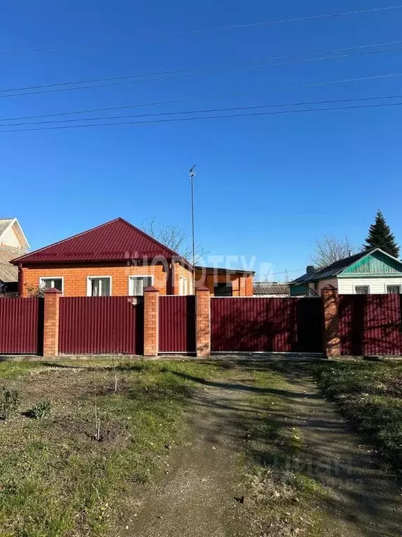 Дом в Краснодарский край, Курганинск ул. Степана Разина, 89 (61 м) - Фото 0