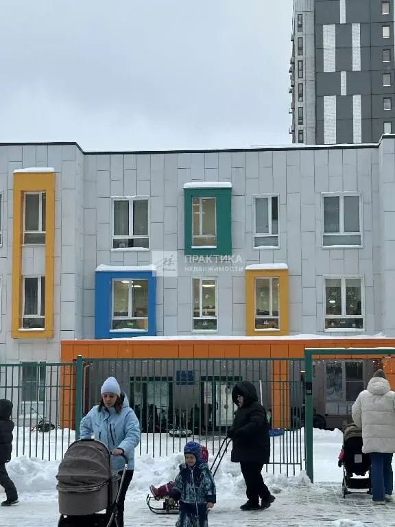 Продается 3-комнатная квартира - Фото 2