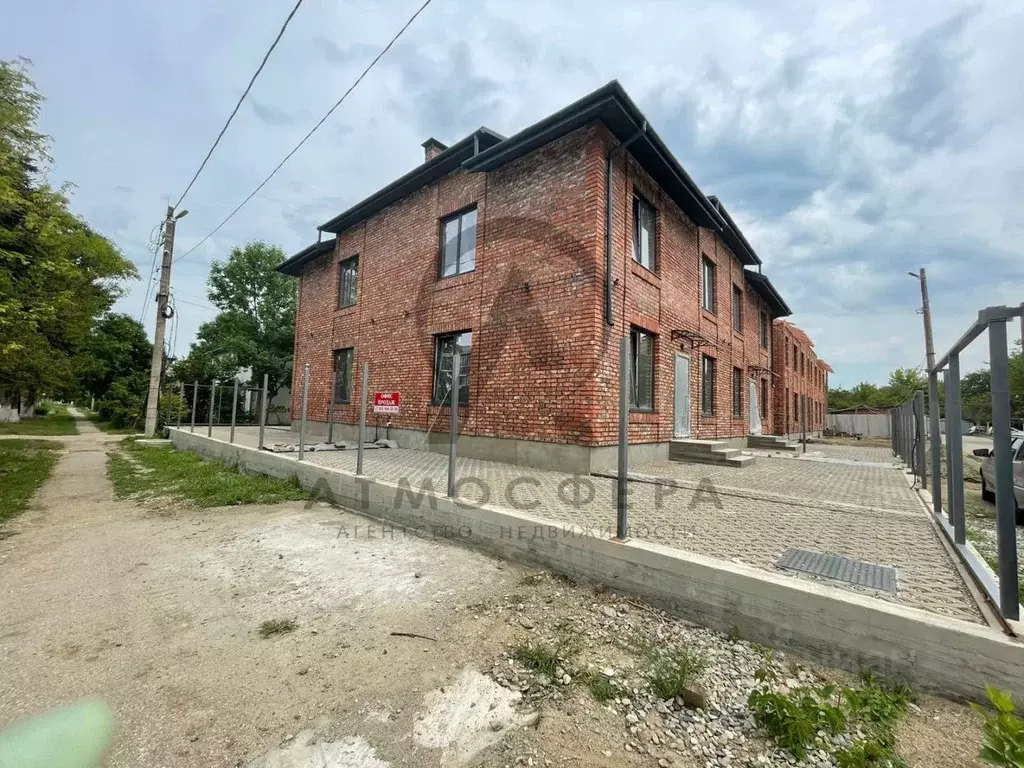 Дом в Краснодарский край, Хадыженск Апшеронский район, ул. Ленина (68 ... - Фото 2